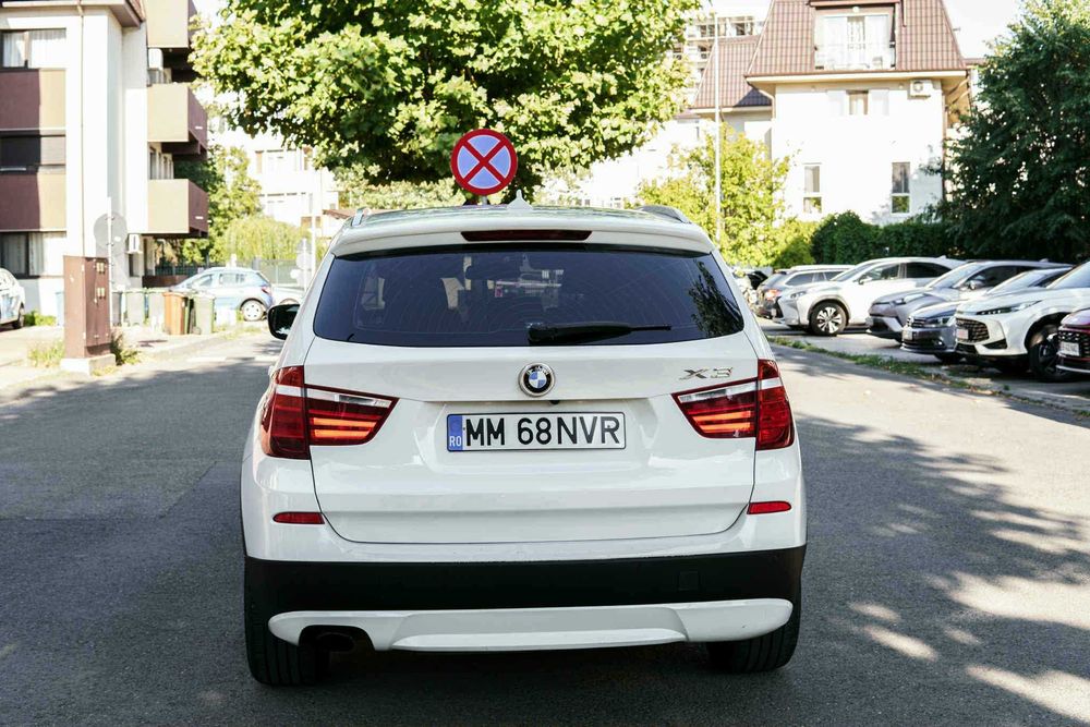 BMW X3 xDrive20d (F25) 2011