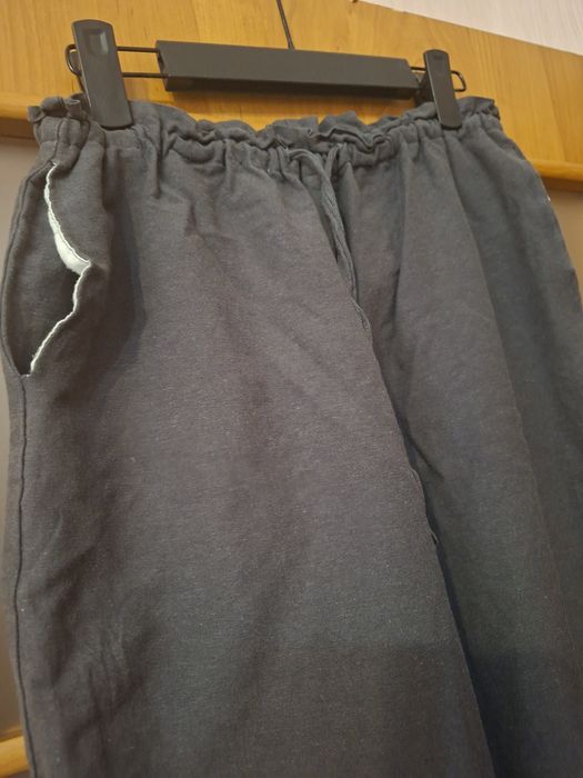 Ж е н с к и е  б р ю к и