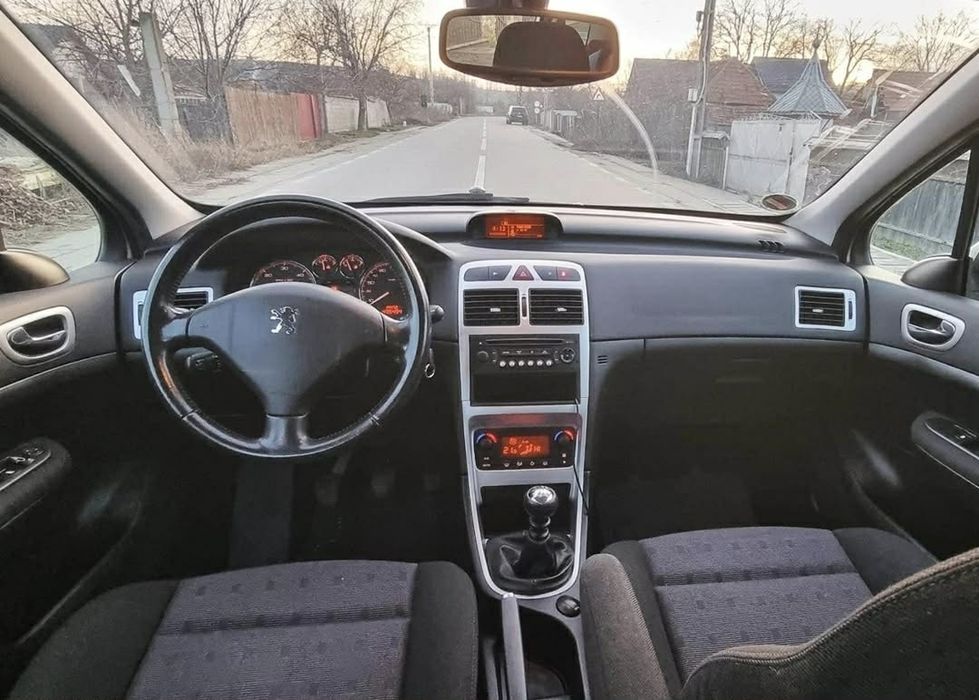 Auto in Rate Fara Banca, la Notar