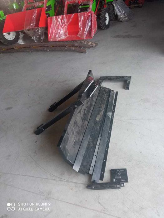 Отвал для ременного трактора