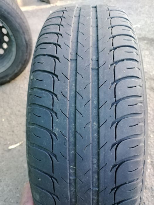 Anvelope vara 195/65/15 cu jante tabla