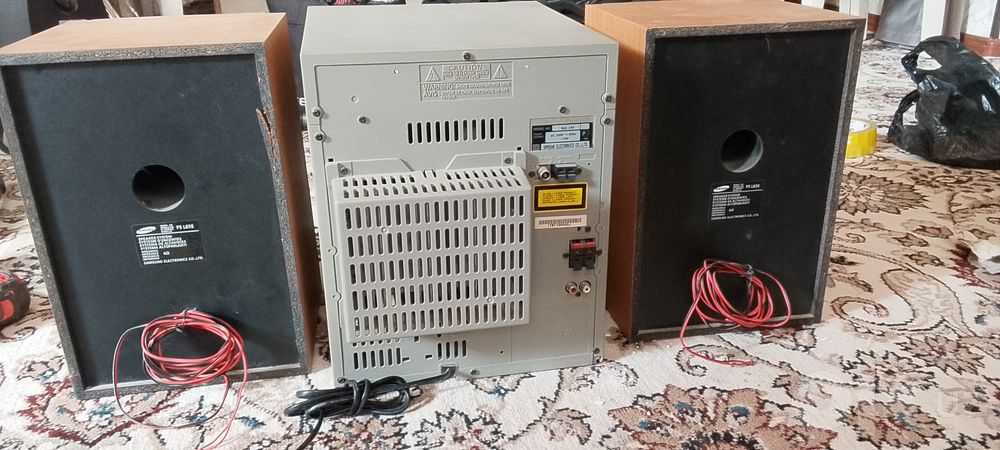 Samsung  MAX-L65