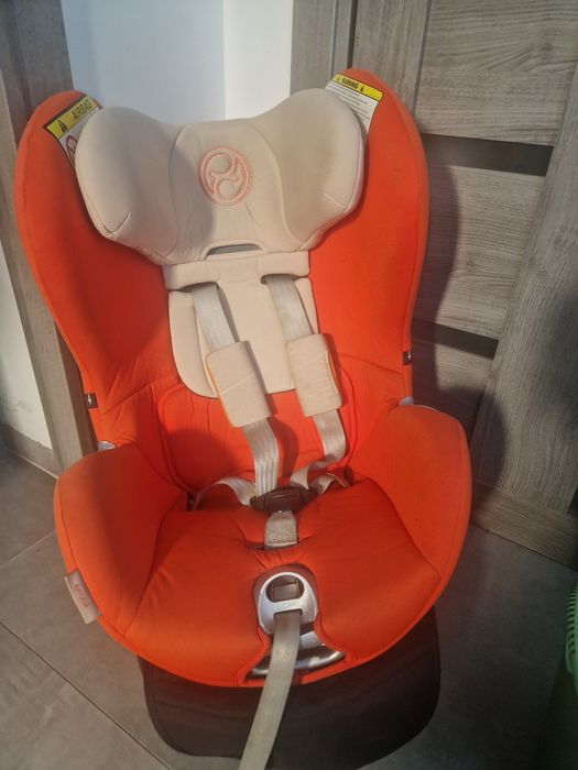 Scaun auto Cybex Sirona cu isofix