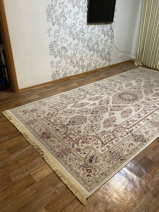 Продам ковер 200*400