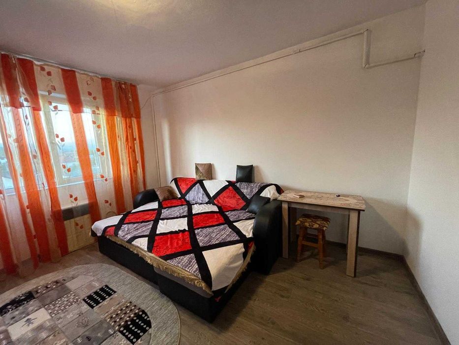 Garsonieră de închiriat
