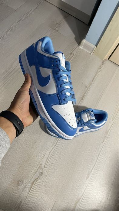 Nike dunk university blue