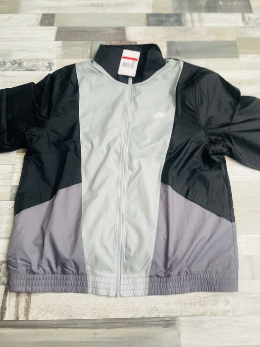 Nike - горнище на анцуг, яке