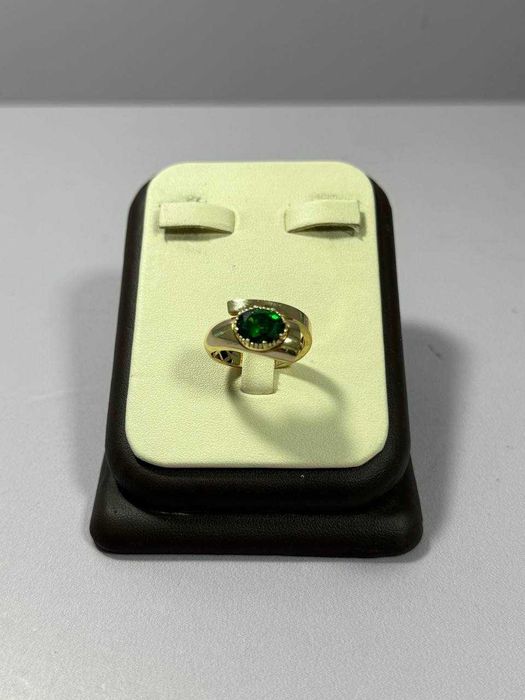 Кольцо с камнями / КА 0888