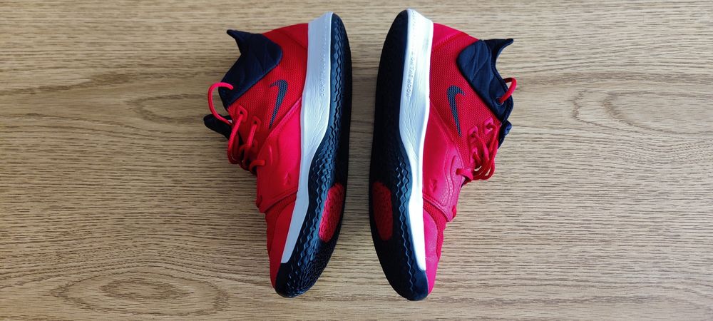 Nike PG3 Univercity red баскетболни маратонки