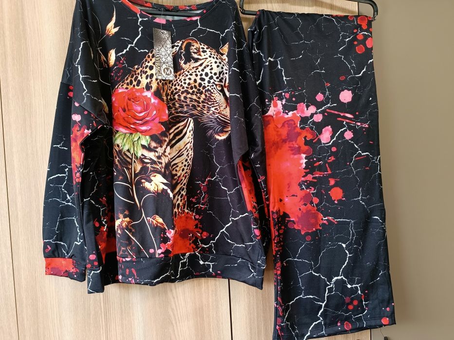 Дамски комплекти