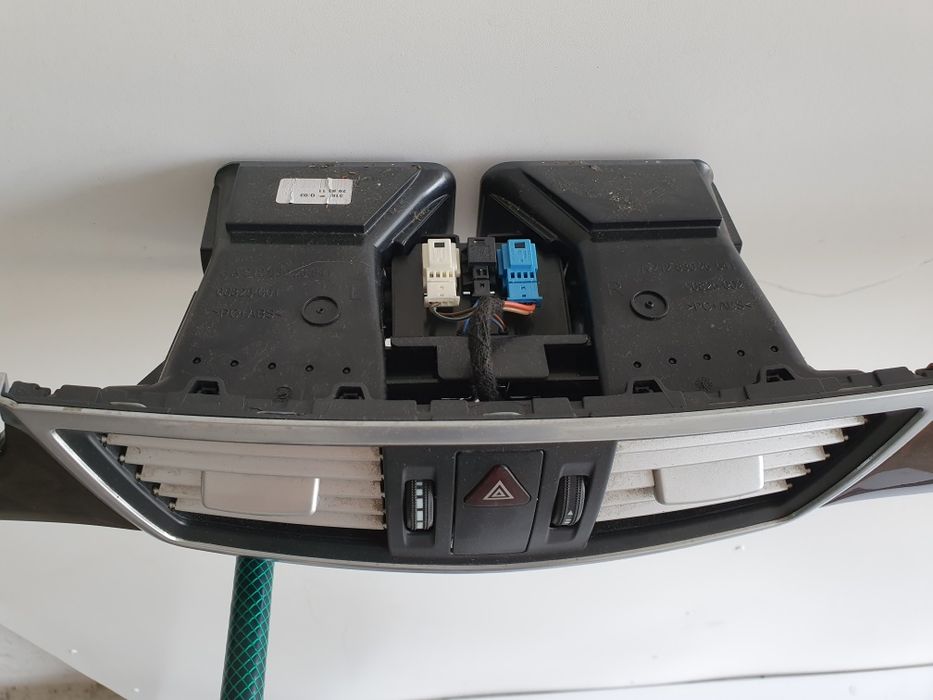 Grile ventilatie Mercedes E Klasse W212,A21283025541 A2128800254