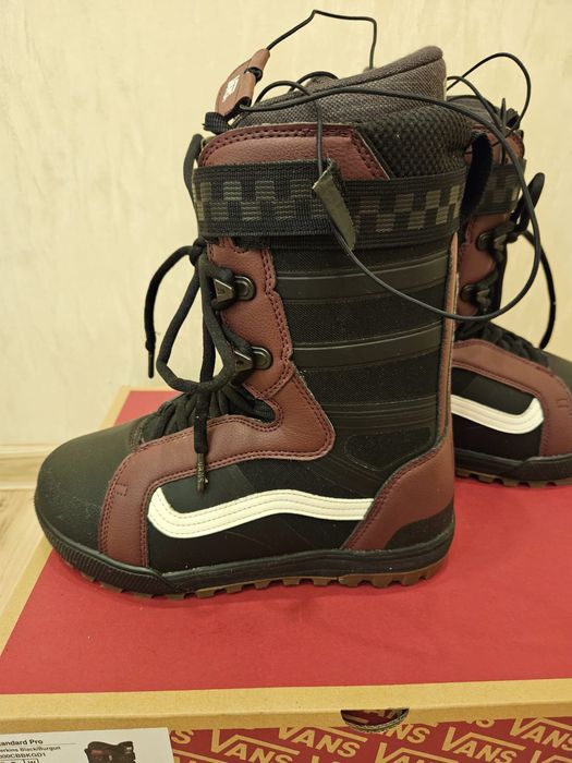 Boots snowboard femei Vans Hi Standard Pro