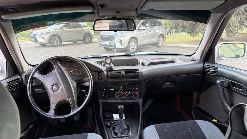 Продам Bmw E34 525