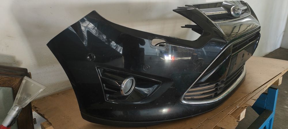 Dezmembrez ford c max 2011