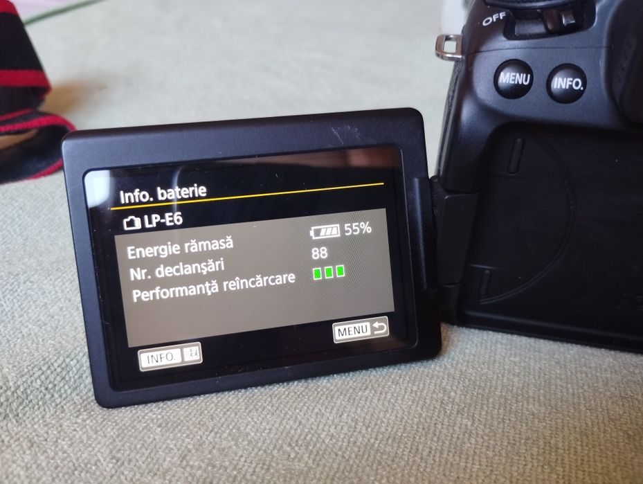 Canon 80D cu obiectiv Sigma 17-50 f2.8