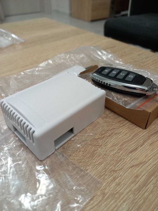 Четириканално реле 12V - 220V с дистанционно управление,реле модул