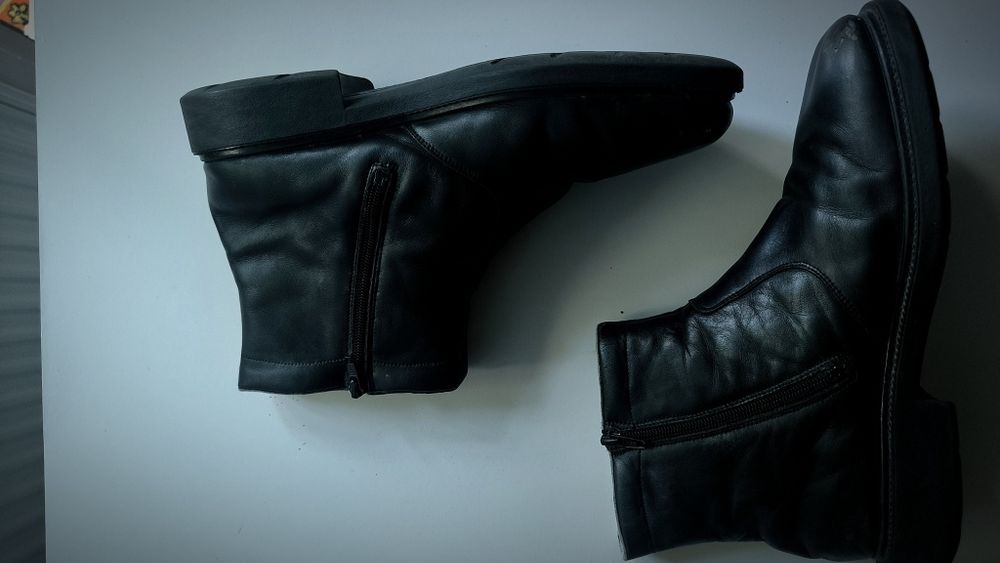 Ghete chelsea piele negre