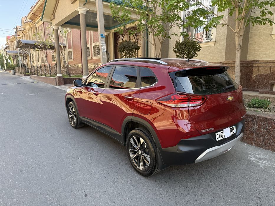 Tracker primer продается