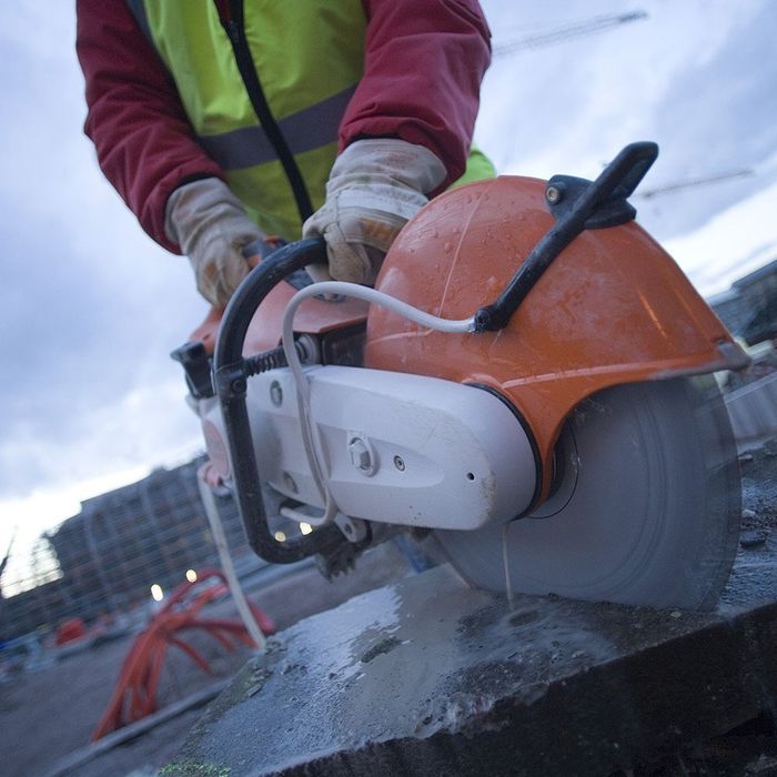 Бензиновый резчик STIHL TS 420