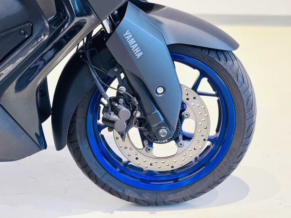 Scuter Yamaha X-max 300