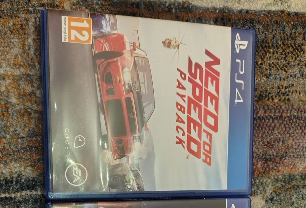 Продавам игра за PS4 Need for speed