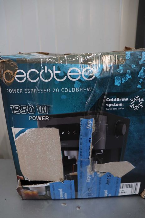 Кафемашина Cecotec Power Espresso 20 Coldbrew, 20 бара, тъч бутони