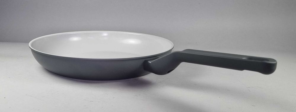 Тиган с керамично покритие 28см