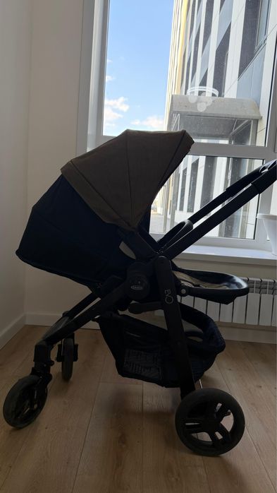 Коляска детская прогулочная Graco EvO (США)
