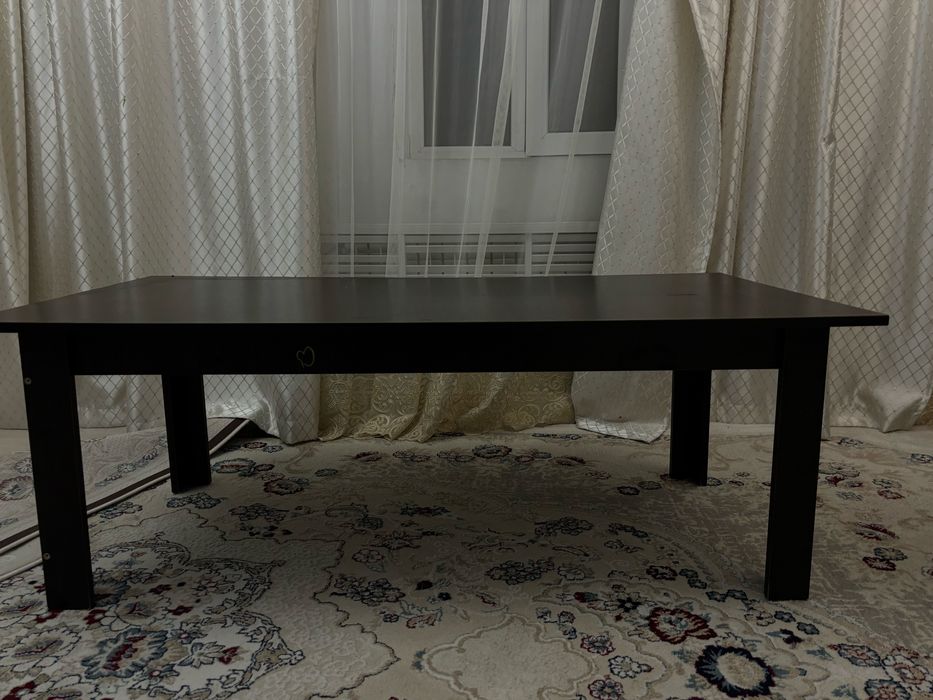 Продаю журнальный стол