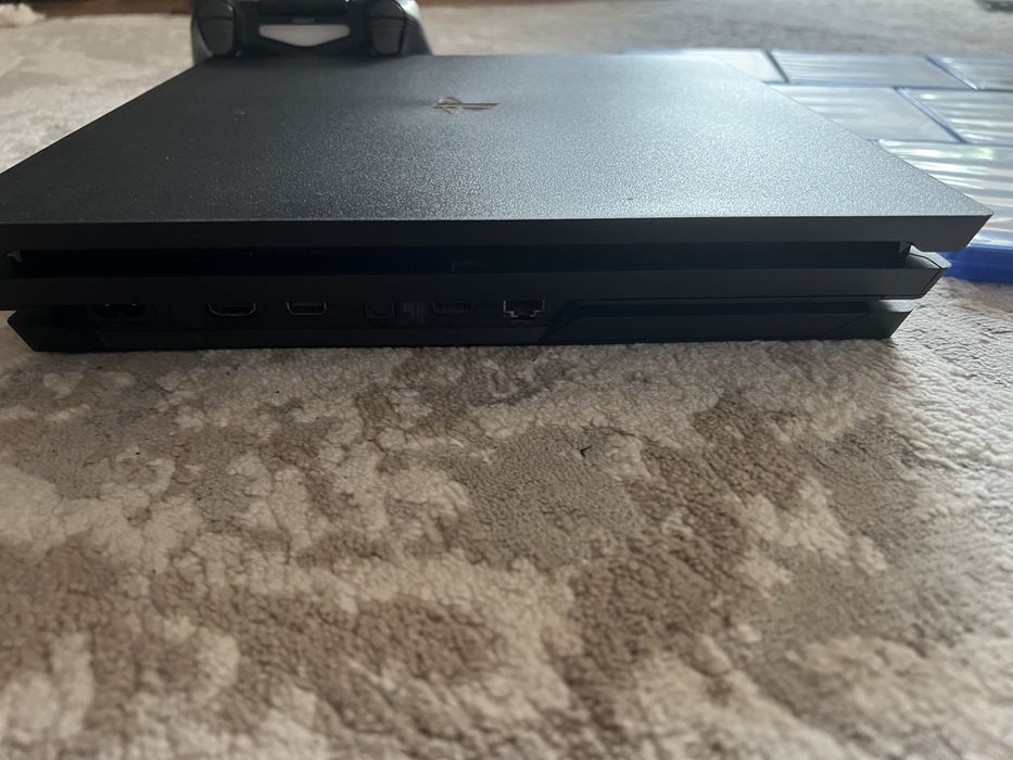 Vand playstation 4 pro 4k 60fps gaming