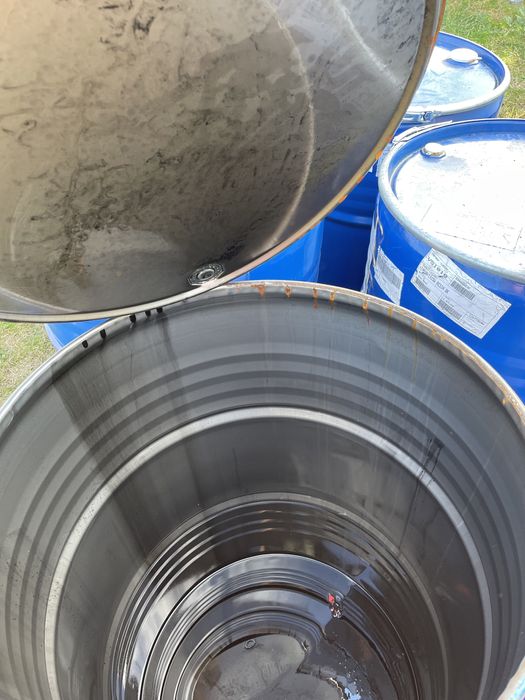 Vând butoi tablă depozitare cereale