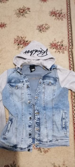 Продам мужские куртки