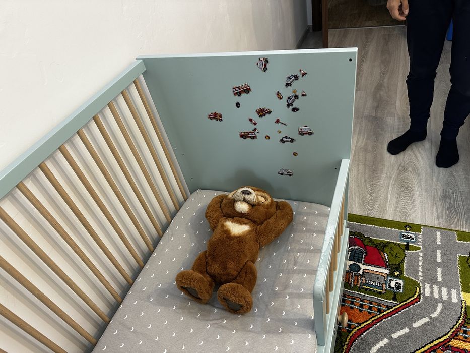 Patut bebe myllra cu saltea si 6 lenjerii