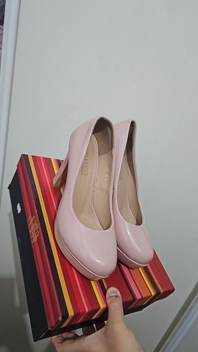 Туфли 38р турция