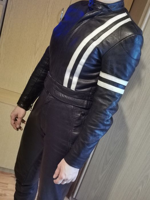 Costum moto dama clasic, de piele! Mărimea xs - s!