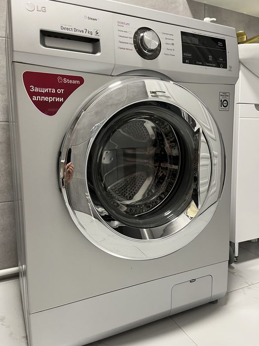 Продам стиральную машинку LG