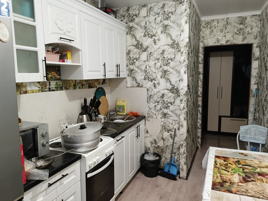 Продам 3 комнатную