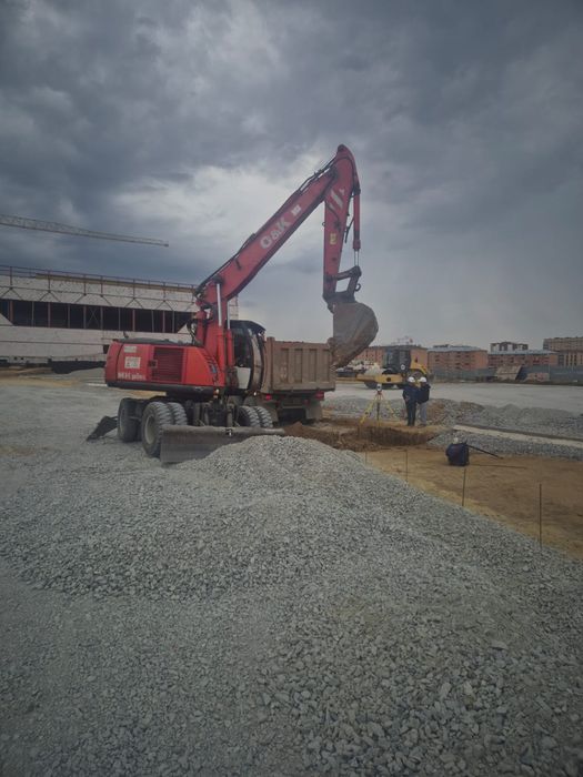 Продам экскаватор