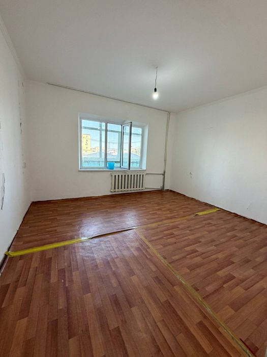 Мкр Мерей 22, 1 этаж 2 бөлме