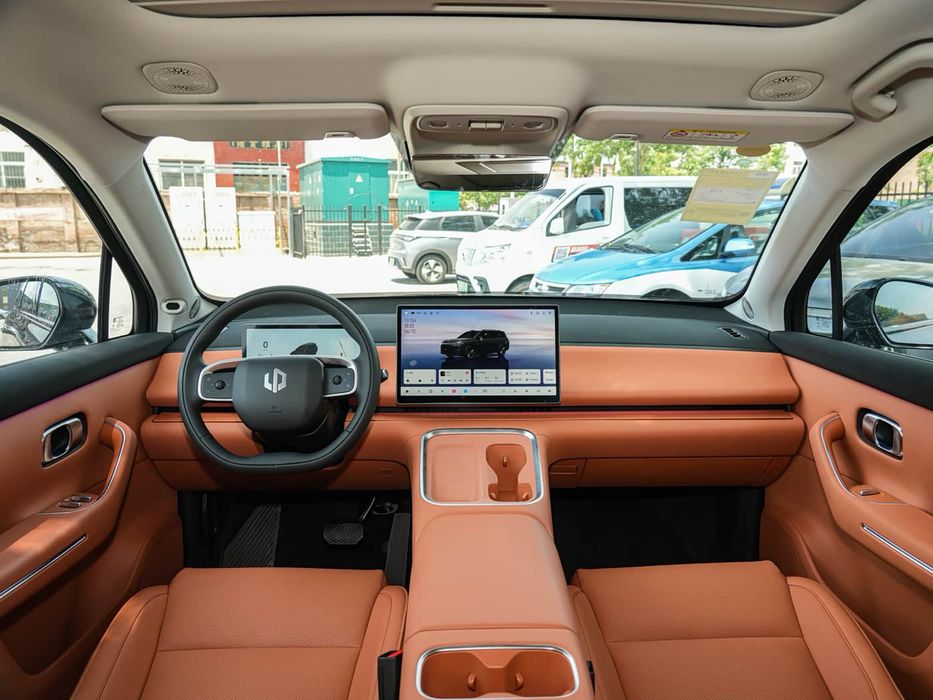 Leapmotor C16 3чи доп. опция фулл 2026 рестайлинг в наличии