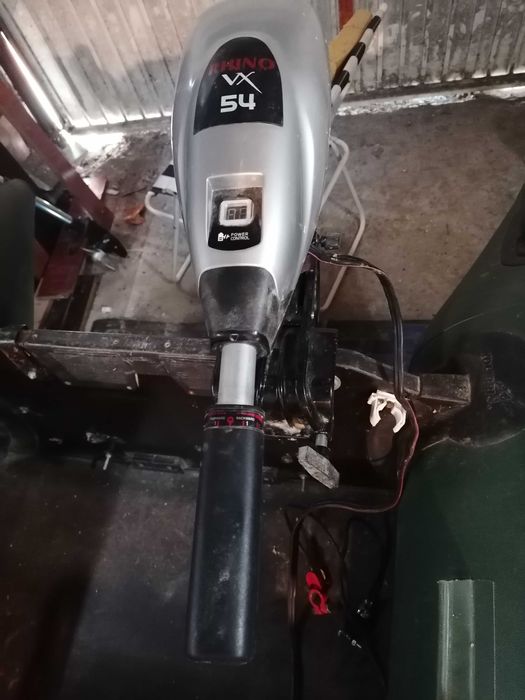 barca kolibri cu motor electric si adaptor motor termic