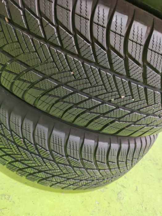 4 бр зимни 225/60/17 Bridgestone Дот 2023г
