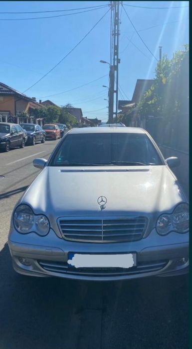 MERCEDES-BENZ C-Class 2004 — imagine 2