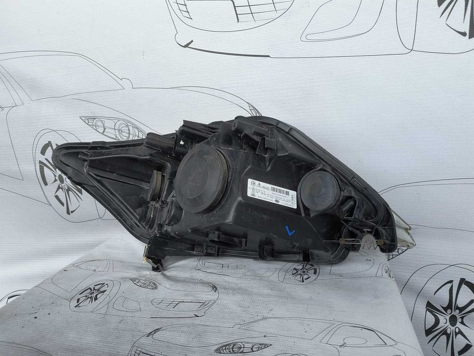 Far Stanga Uk Halogen Ford Kuga 2012 / 2008-2012 Cod OEM 8V41-13W030-BG (5C2)