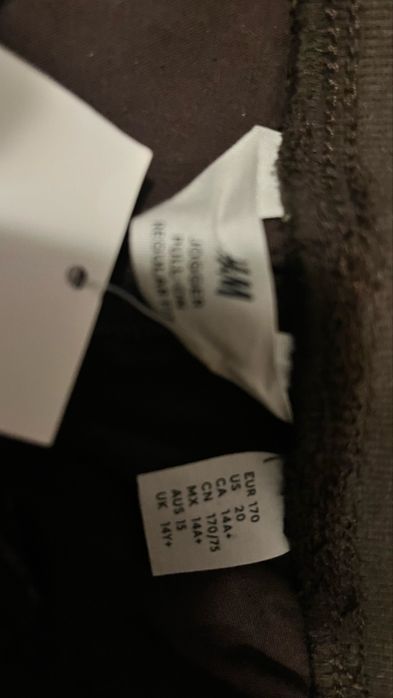 Pantaloni H&M ,noi , baieti 170