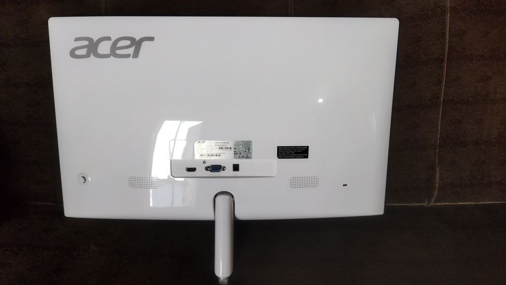 Монитор Acer24 изогнутый на запчасти
