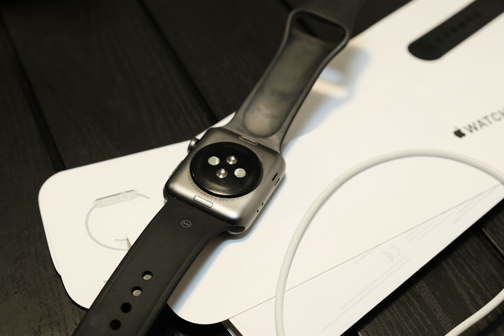 Vand Apple Watch seria 3