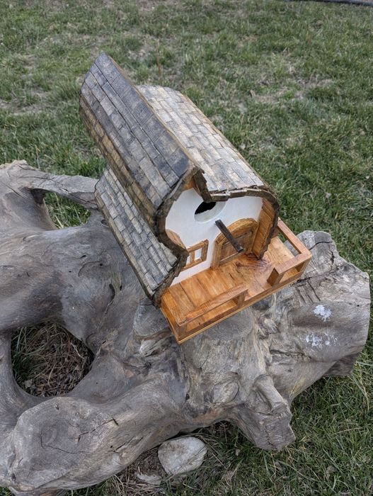 Căsuța păsărele de grădină.