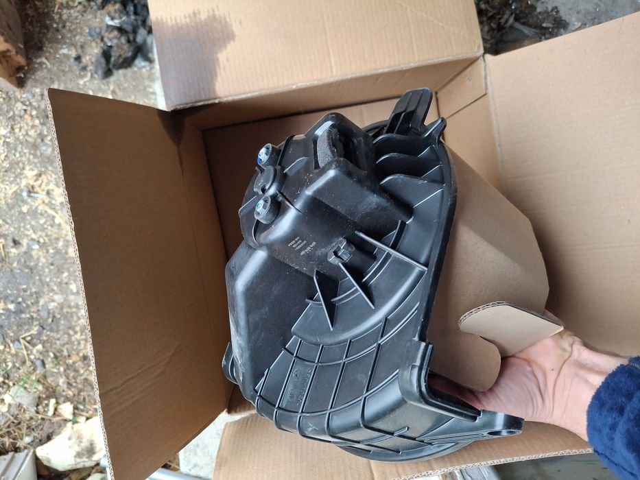 Se vine aerotermă habitaclu renault master , citroen etc , nefolosită