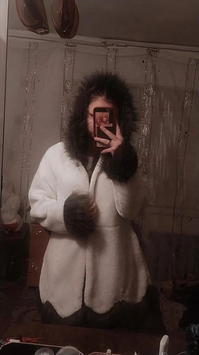 Пальто и безрукавка